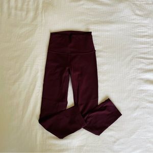 Lululemon like new Wunder Train leggings